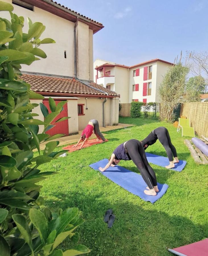 Garden - Utopy Hostel Biarritz Kültér fotó
